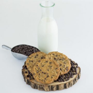 Brace yourselves, one bite into this cookie will bring you to Chocolate Chip Cookie Heaven! A buttery, crispy chocolate chip cookie, studded with premium Ghirardelli Semi-Sweet Chocolate Chips